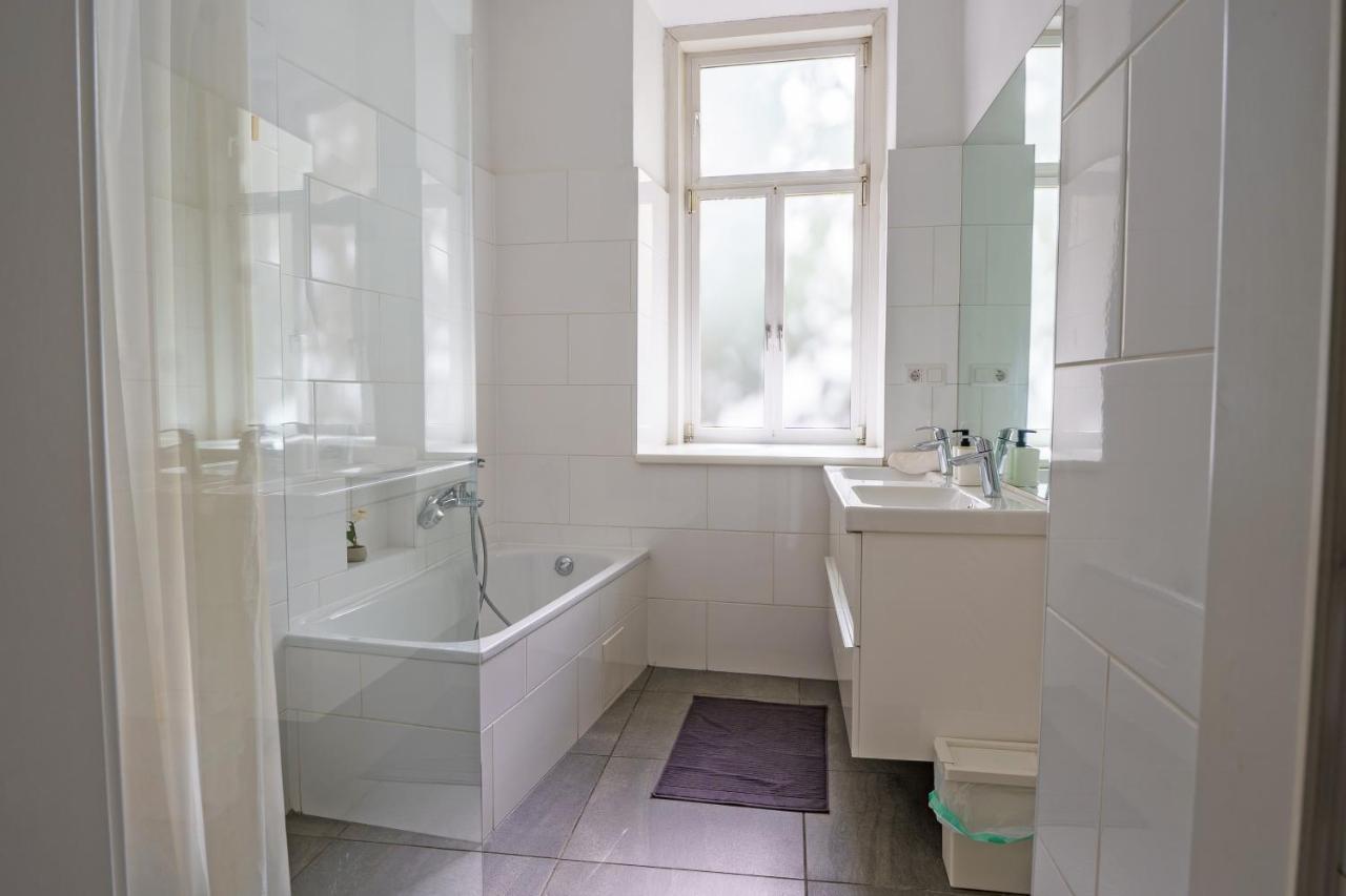 Central Living - Schoenbrunn Appartamento