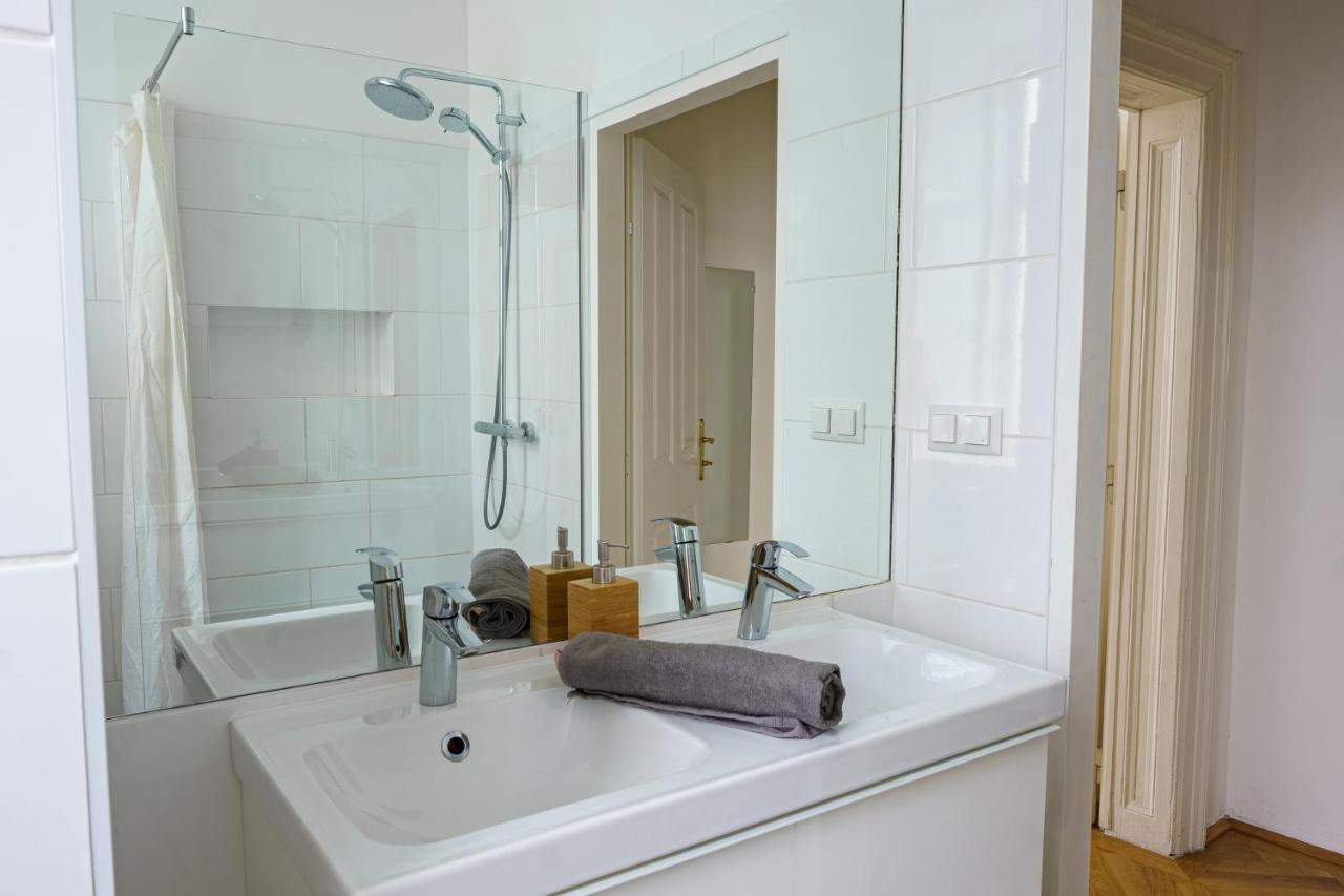 Central Living - Schoenbrunn Appartamento
