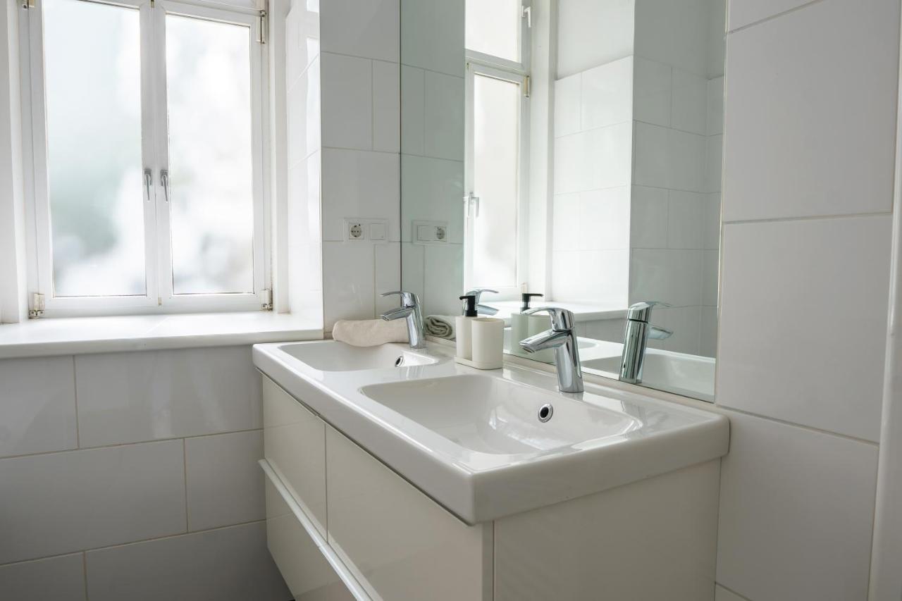 Central Living - Schoenbrunn Viena