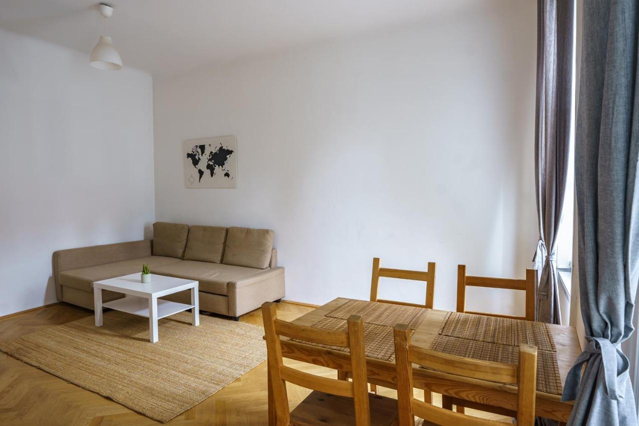 Central Living - Schoenbrunn * Viena