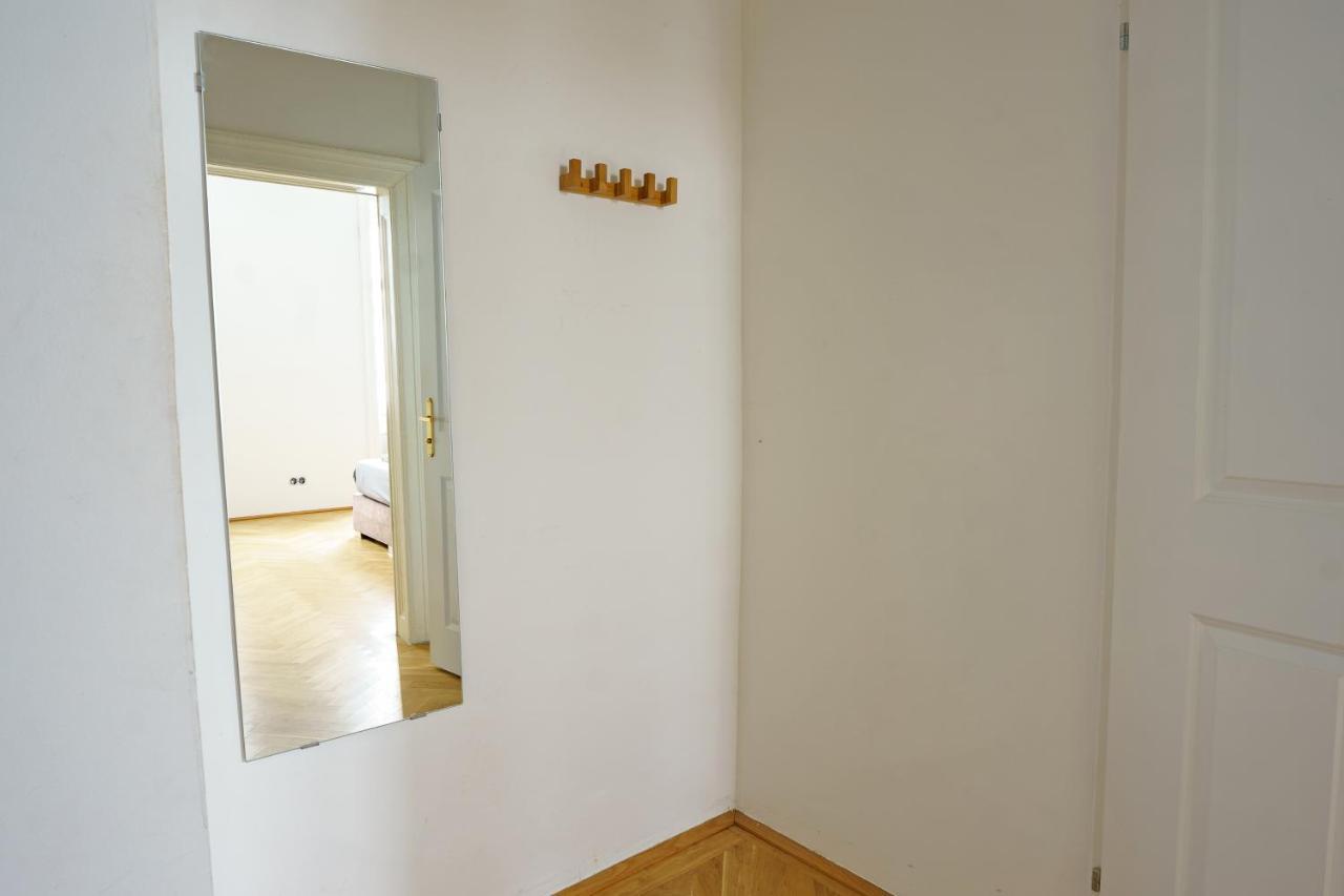 Central Living - Schoenbrunn